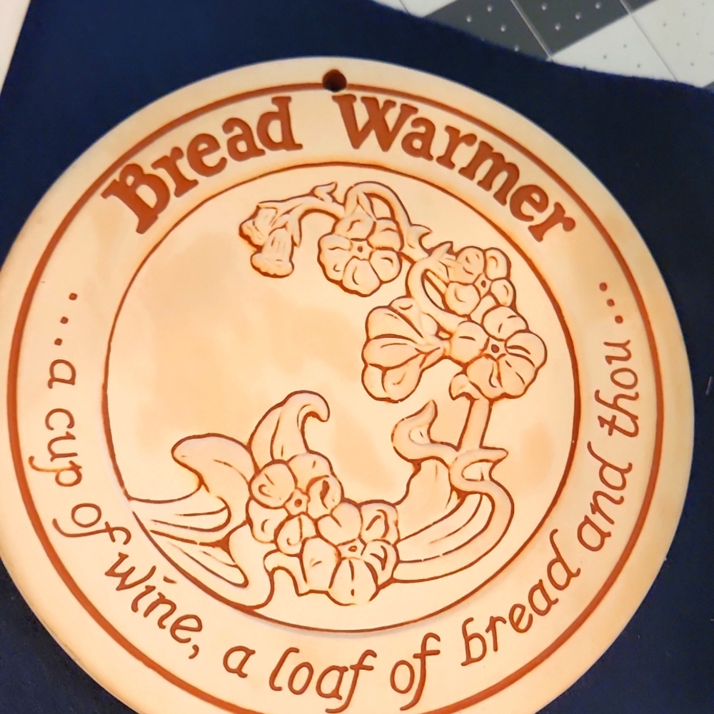 Bread Warmer 1989 Lyn Ulick